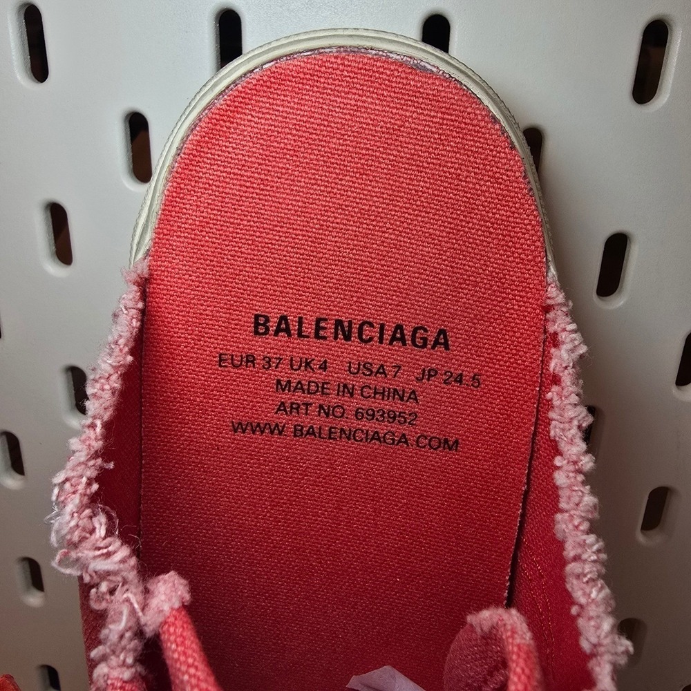 BALENCIAGA Womens Red Paris Canvas Mule Sneakers Sz 37 Distressed Streetwear Y2K - Picture 14 of 16